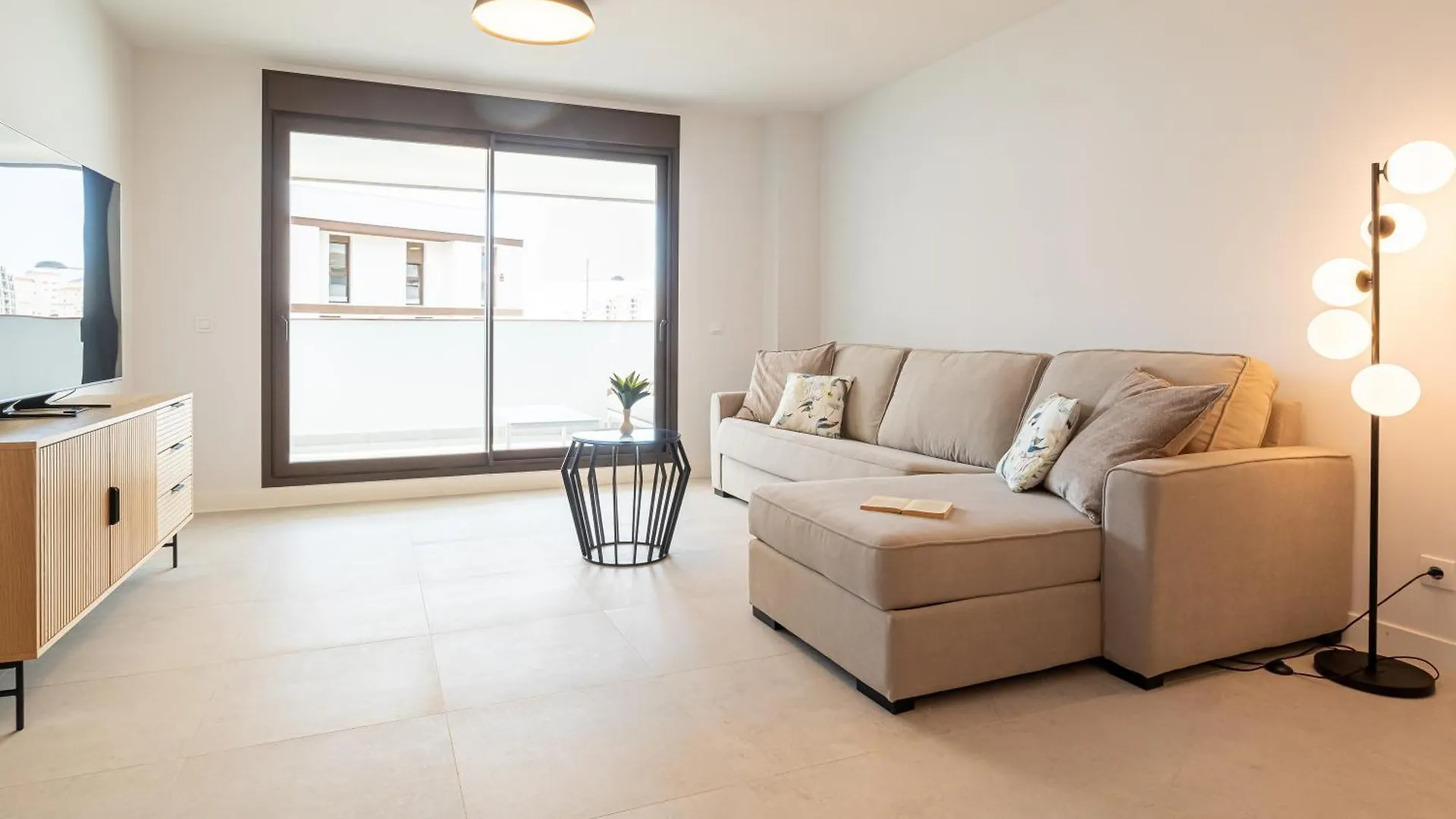 Apartamento Marea Luxe Estepona 0*,